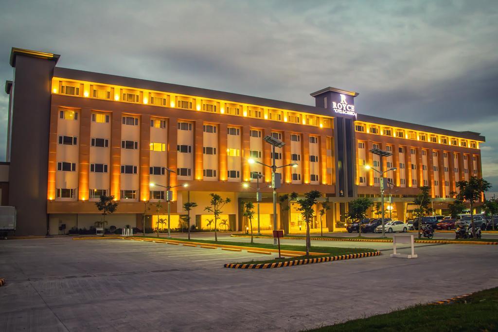 Royce Hotel & Casino Angeles Ngoại thất bức ảnh